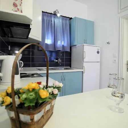 Alexandra アパートホテル *