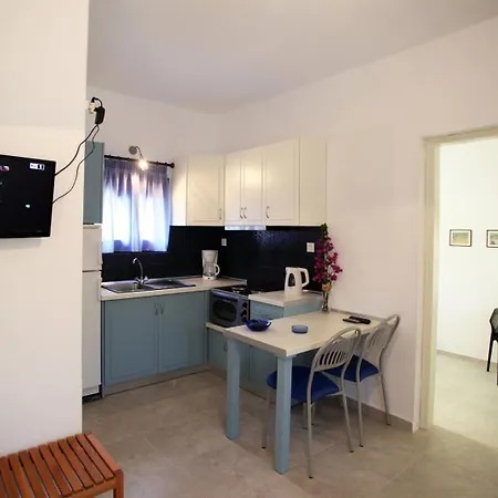 アパートホテル Alexandra