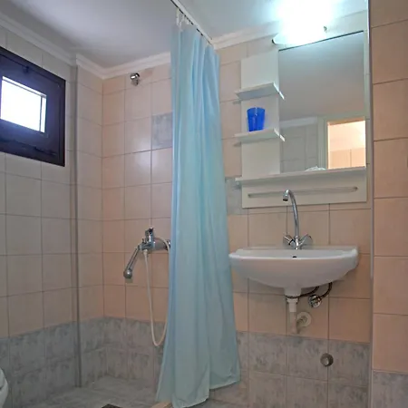 アパートホテル Alexandra