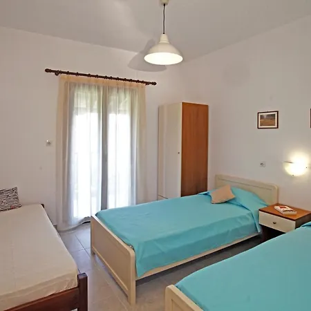 Aparthotel Alexandra 3*