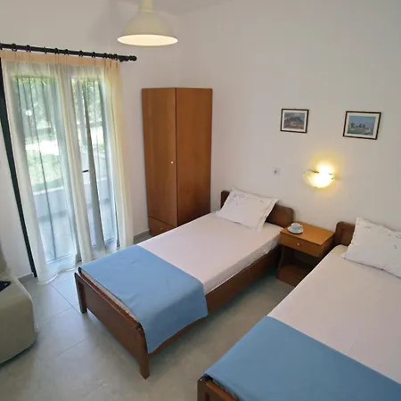Alexandra 3*