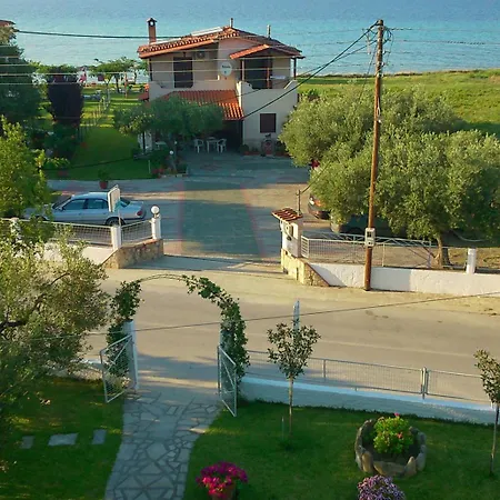 Alexandra 3*